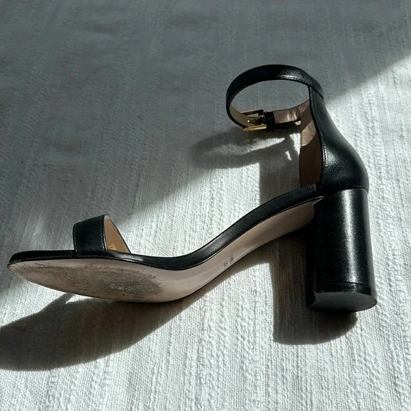 Stuart Weitzman 75Lessnudist Black Nappa Leather Sandals, Size 7M, EEUC - Picture 8 of 16